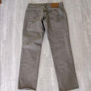 Women’s Levi lightwash Gray Jeans White Tab 30 x32 NWOT FINAL CLEARANCE PRICE
